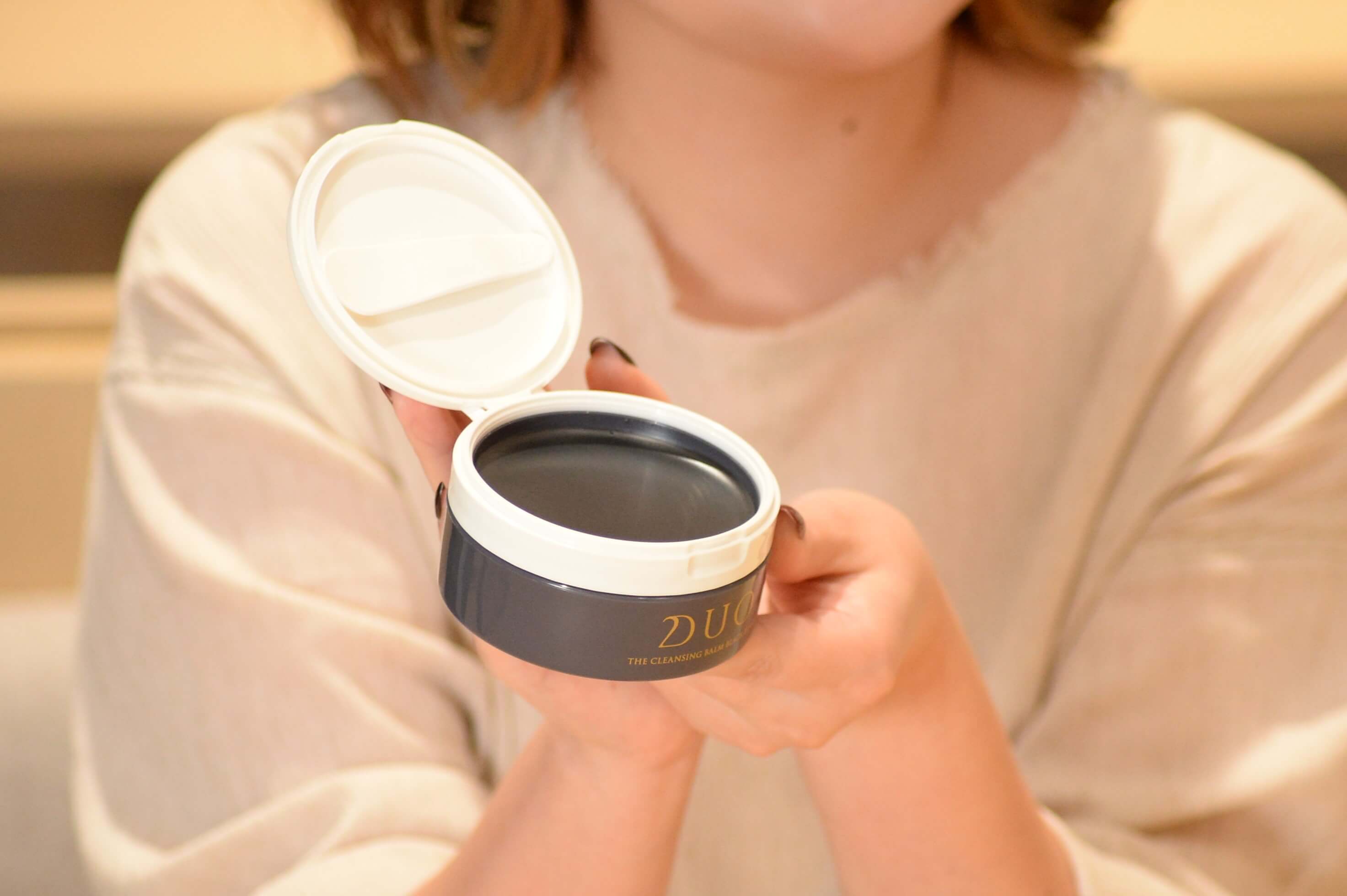 毛孔問題的成因分析